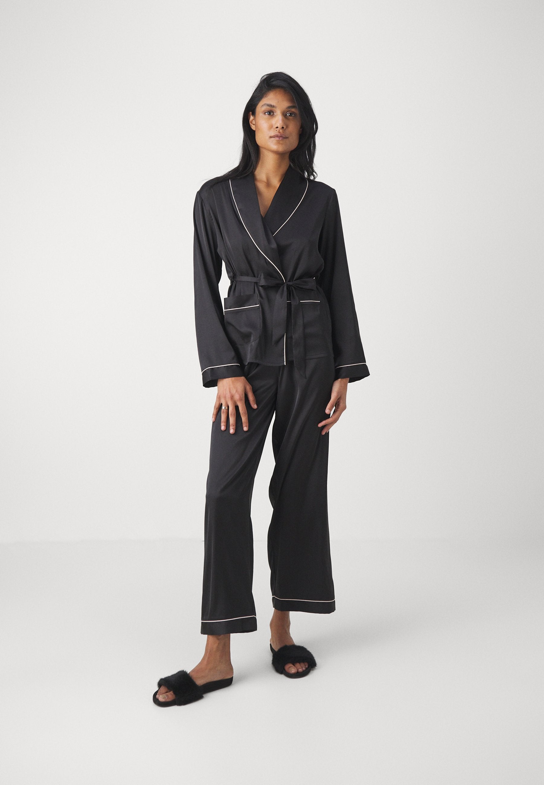 Pyjama - black/beige