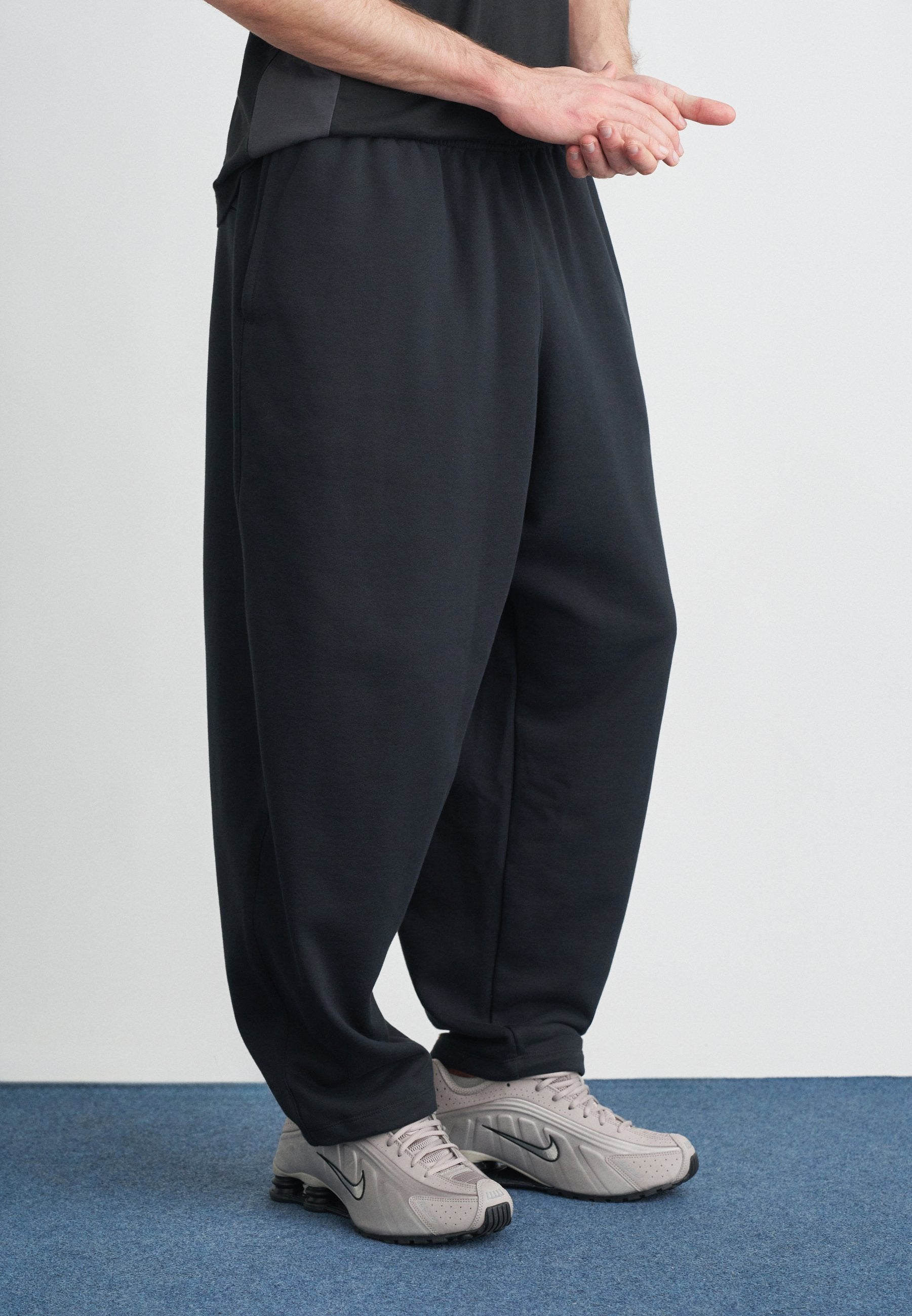 CLUB PANT - Pantalon de survêtement - black/white