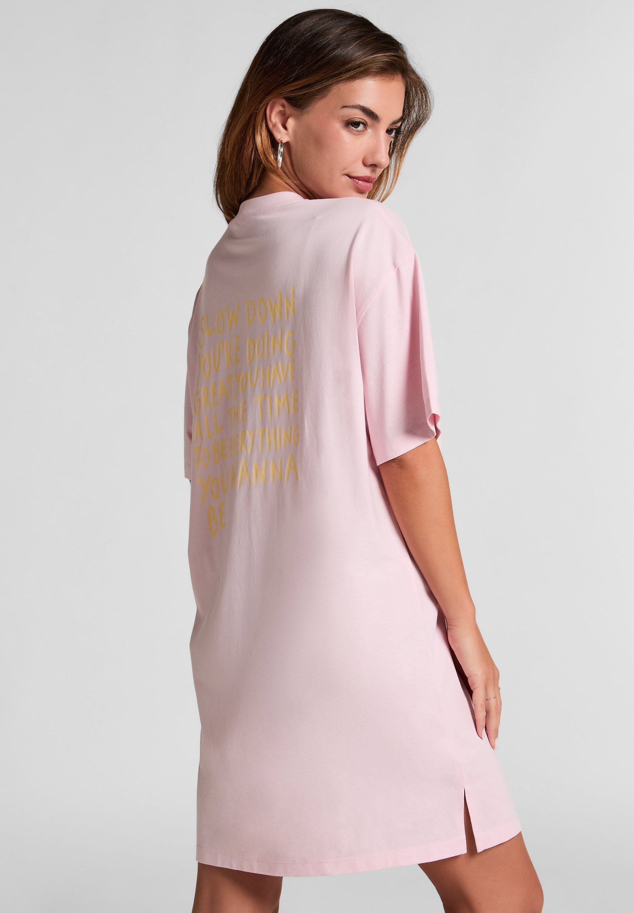 R-NECK SLOW DOWN - Chemise de nuit / Nuisette - pink